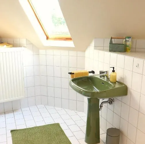 Noah - Lage, Ruhig Und Romantisch